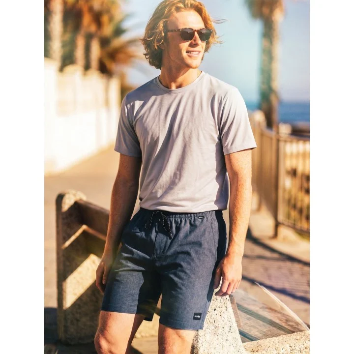 Men’s Phantom Flow Volley 18″ Boardshorts — Destroyer